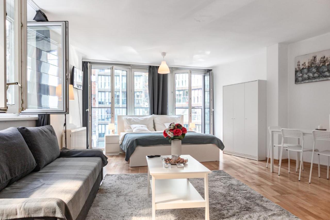 Gasometer Apartment - Designer Building With Amazing View فيينا المظهر الخارجي الصورة